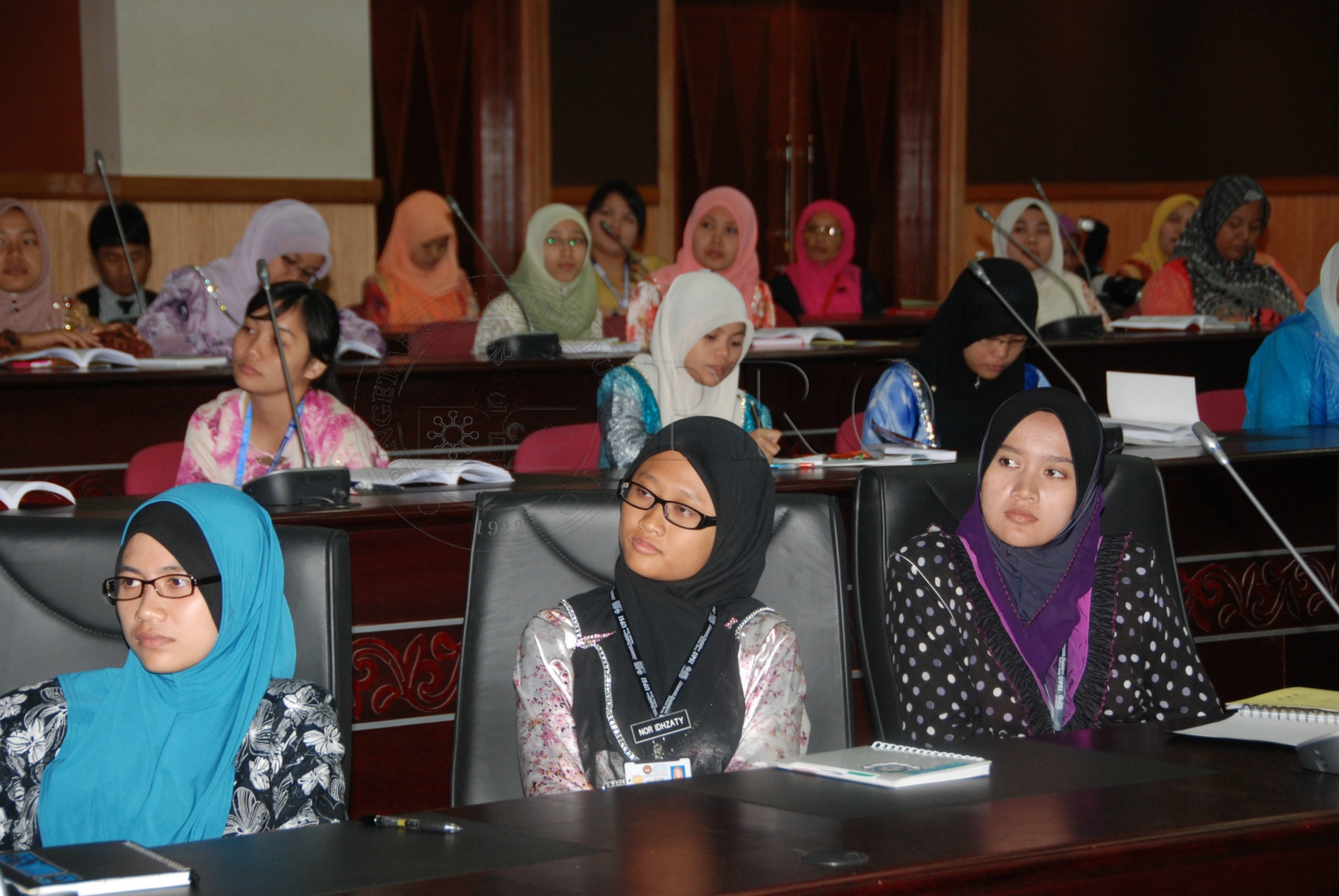 PRO 12 118 sastera DSC 5623